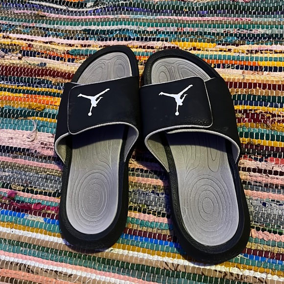 Jordan Slides With Velcro Straps 